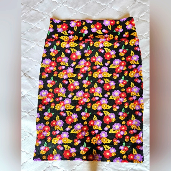 Lularoe pencil skirt - Picture 1 of 4